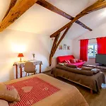 Nyaraló La Ferme De La Foret *
