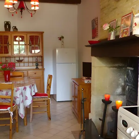 Сasa de vacaciones La Ferme De La Foret Beauronne