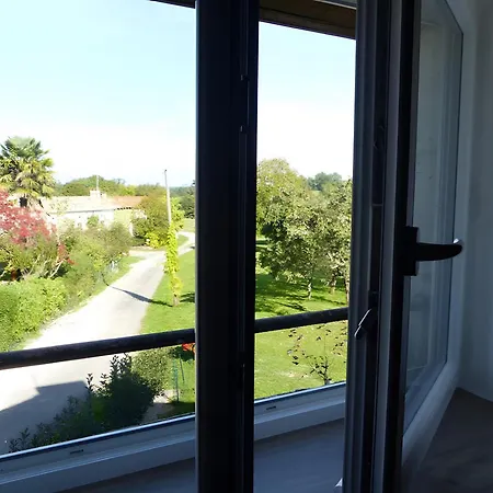 Сasa de vacaciones La Ferme De La Foret *