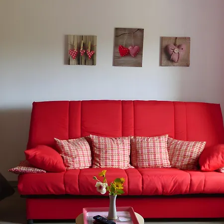 La Ferme De La Foret Дом отдыха Beauronne