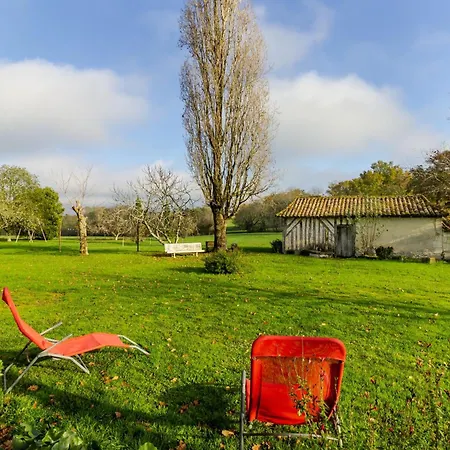 Сasa de vacaciones La Ferme De La Foret *